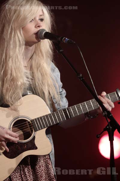 NINA NESBITT - 2012-03-10 - PARIS - La Maroquinerie - 